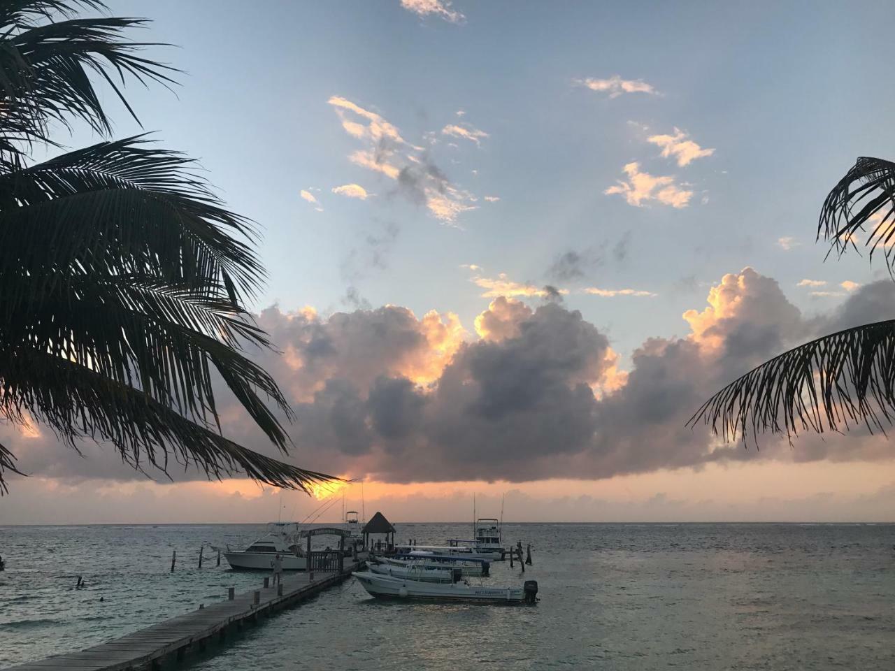 Hotel Puerto Corcho Puerto Morelos Ngoại thất bức ảnh